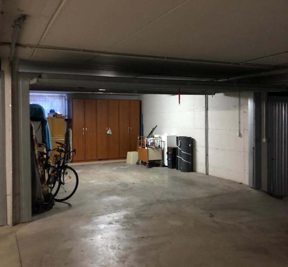 Luminoso Trilocale Con Piscina E Giardino Privato Apartment Desenzano del Garda Luaran gambar